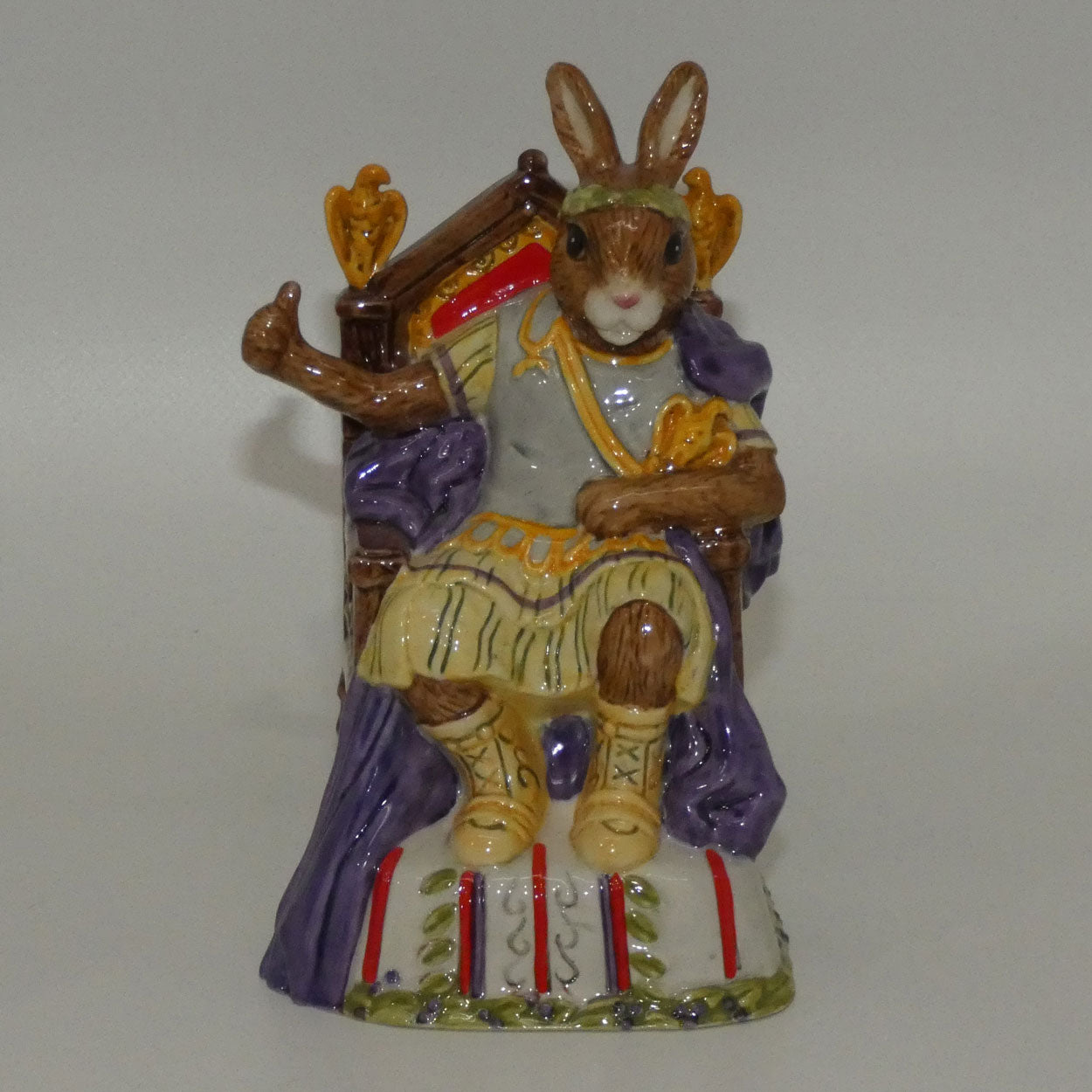 db312-royal-doulton-bunnykins-emporer