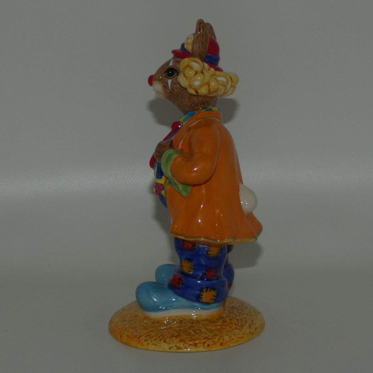 db332-royal-doulton-bunnykins-clarence-the-clown