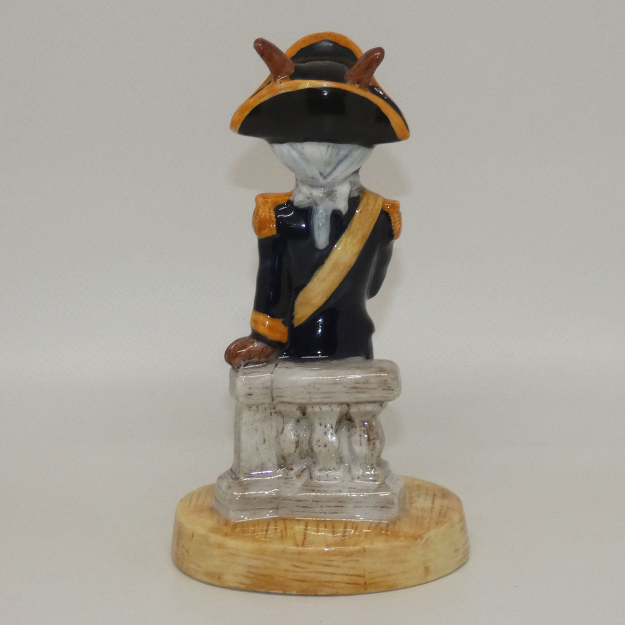 db365-royal-doulton-bunnykins-nelson