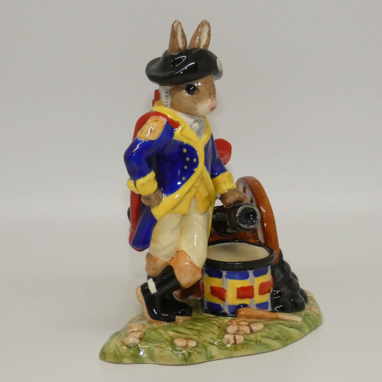 db367-royal-doulton-bunnykins-george-washington