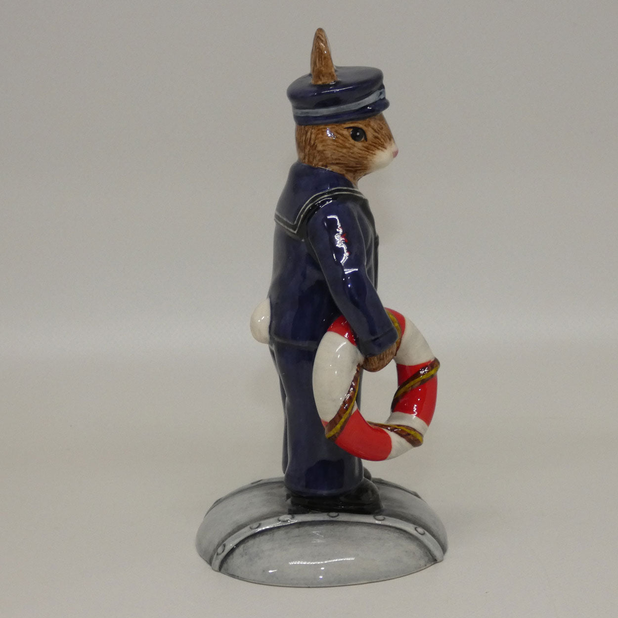 db370-royal-doulton-bunnykins-sailor-world-war-ii