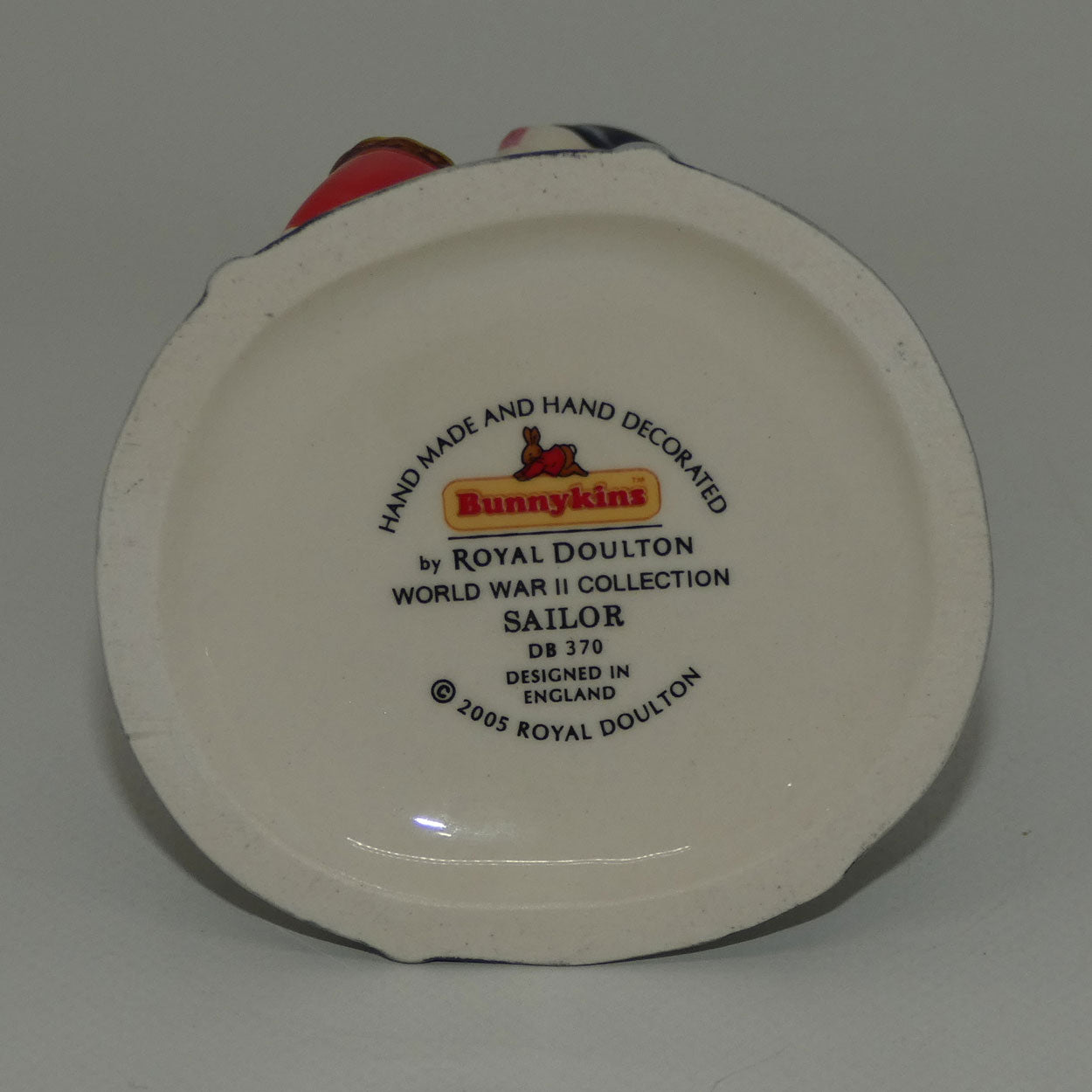 db370-royal-doulton-bunnykins-sailor-world-war-ii
