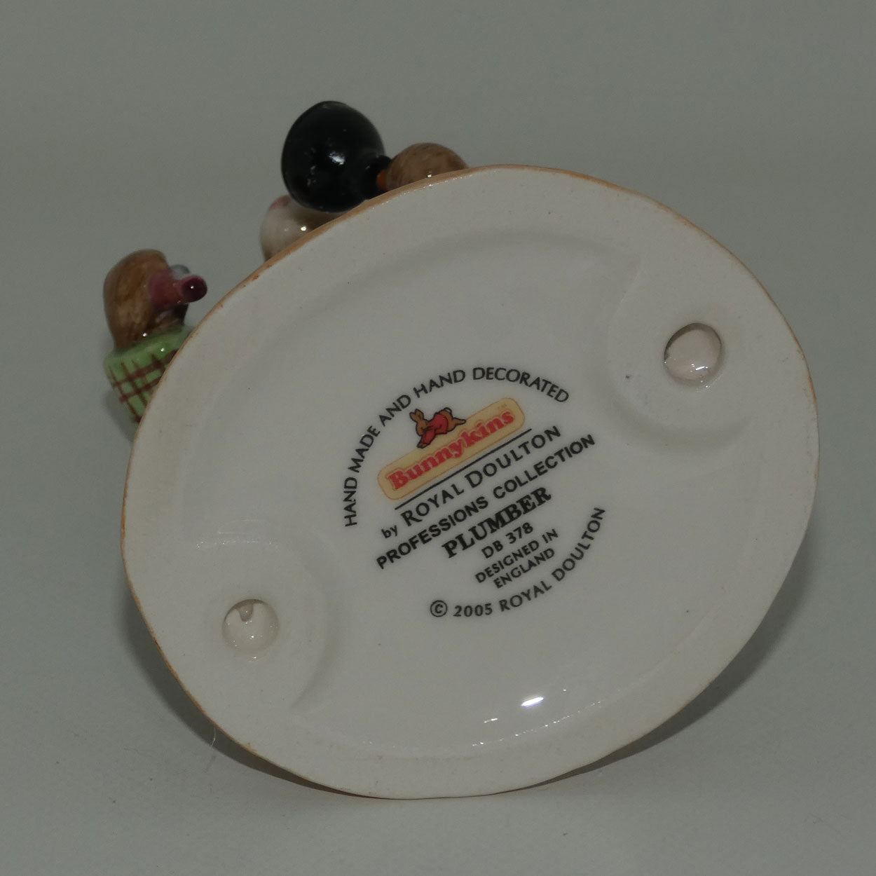 db378-royal-doulton-bunnykins-plumber