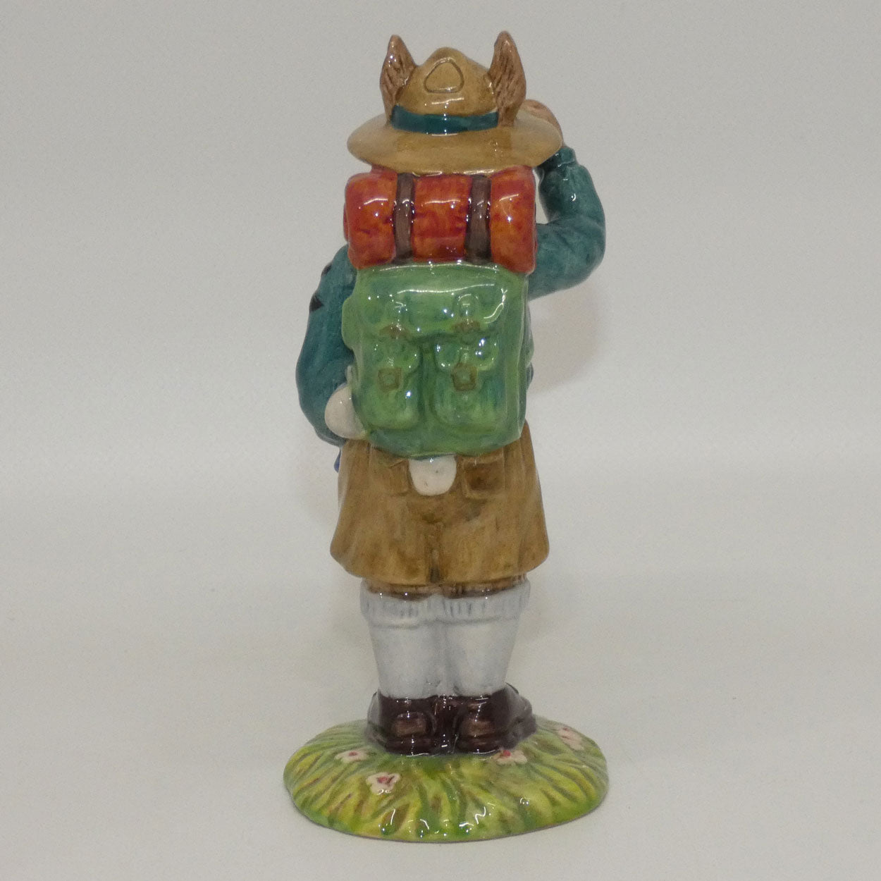 db430-royal-doulton-bunnykins-boy-scout
