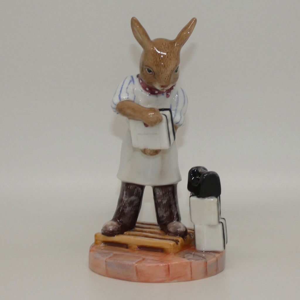 db440-royal-doulton-bunnykins-mould-maker