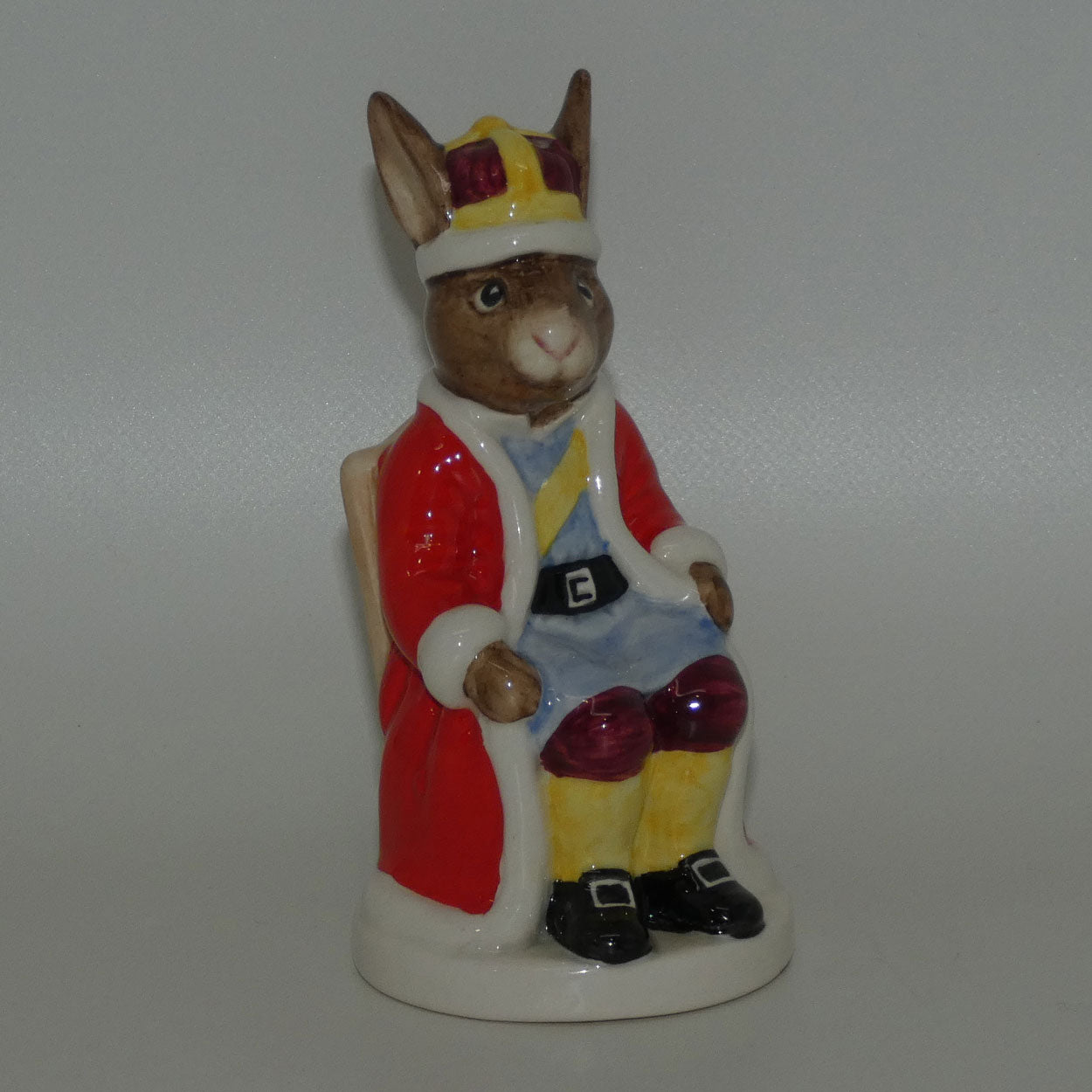 db045-royal-doulton-bunnykins-king-john