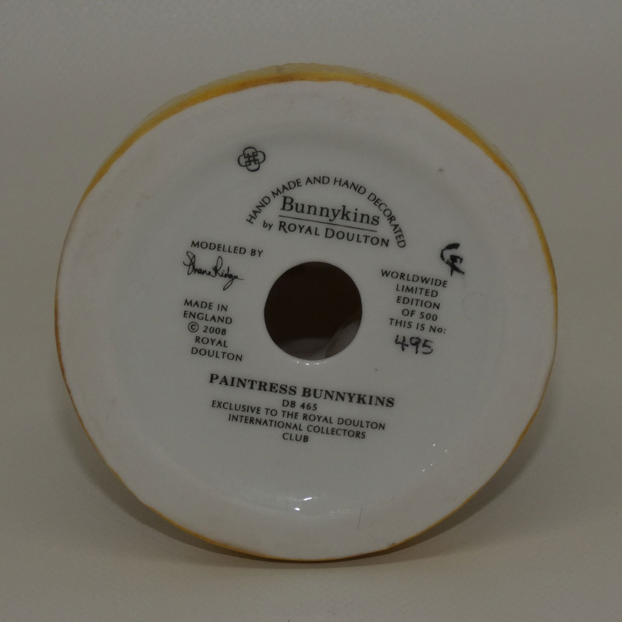 db465-royal-doulton-bunnykins-paintress-bunnykins