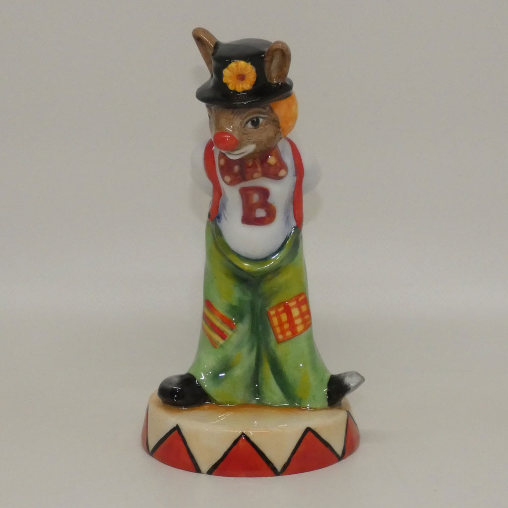 db469-royal-doulton-bunnykins-tiptoe