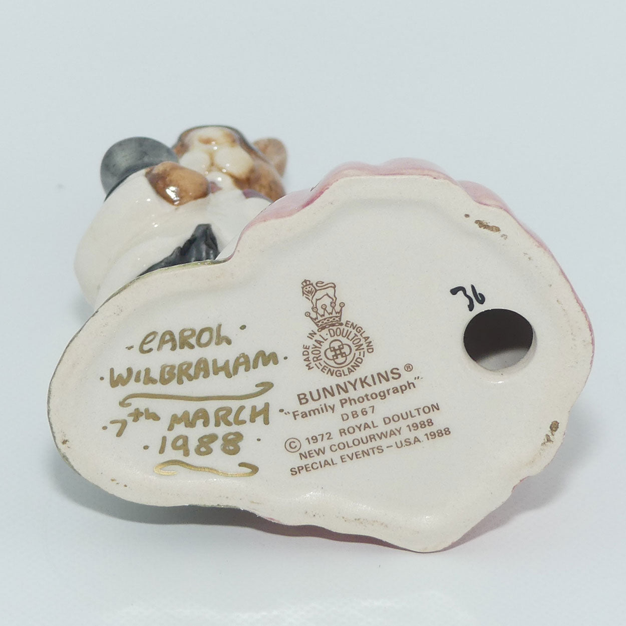 DB67 Royal Doulton Bunnykins Family Photograph | White & Pink | signed | boxed