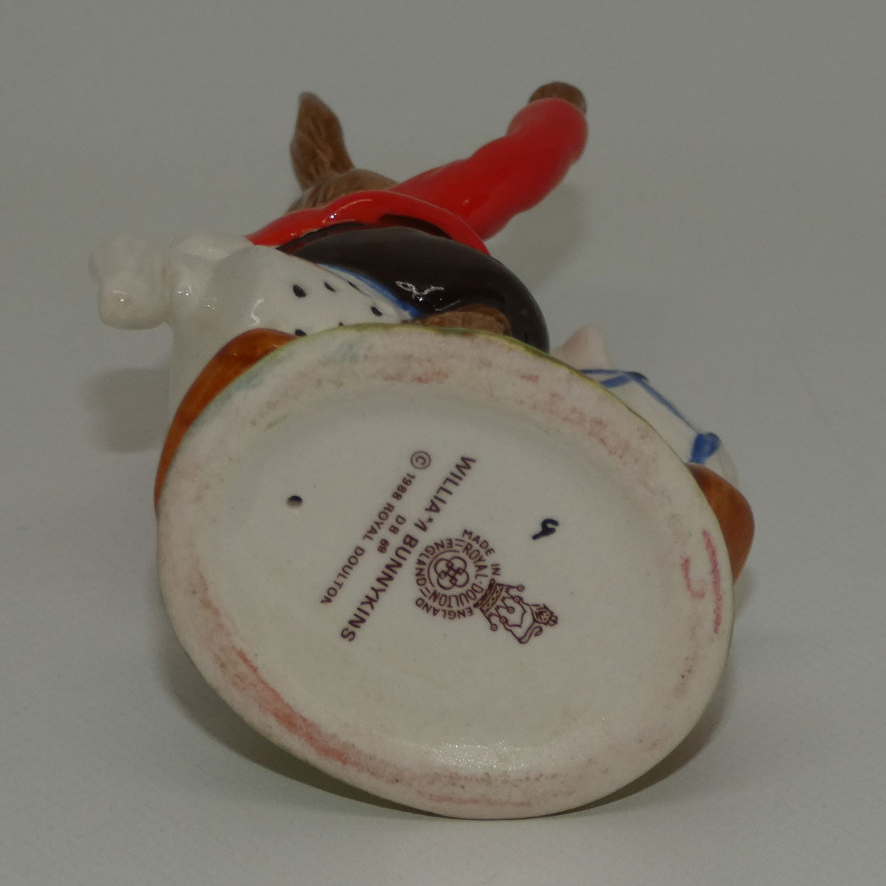 db69-royal-doulton-bunnykins-william