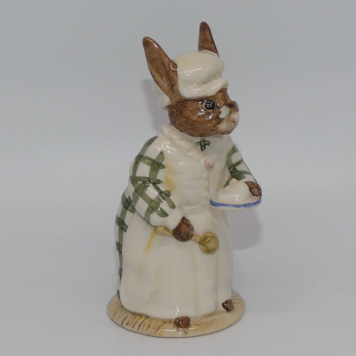 db085-royal-doulton-bunnykins-cook-no-box