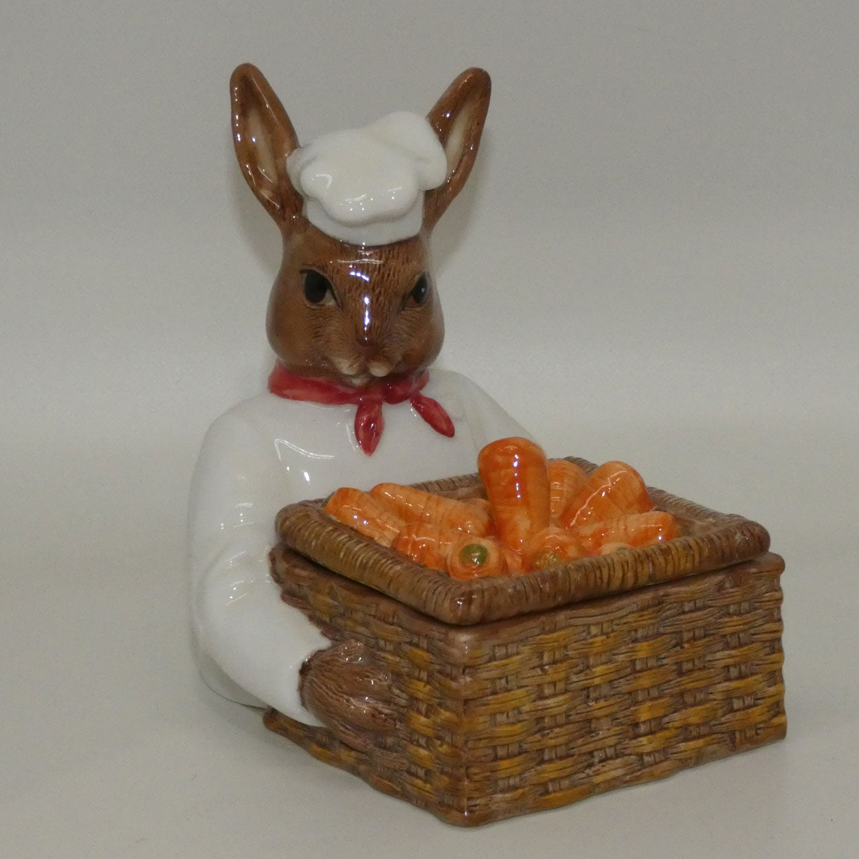 dbd7-royal-doulton-bunnykins-country-manor-chef-candy-box-country-manor