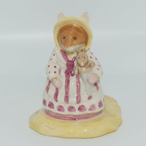 DBH42 Royal Doulton Brambly Hedge figure | Shell