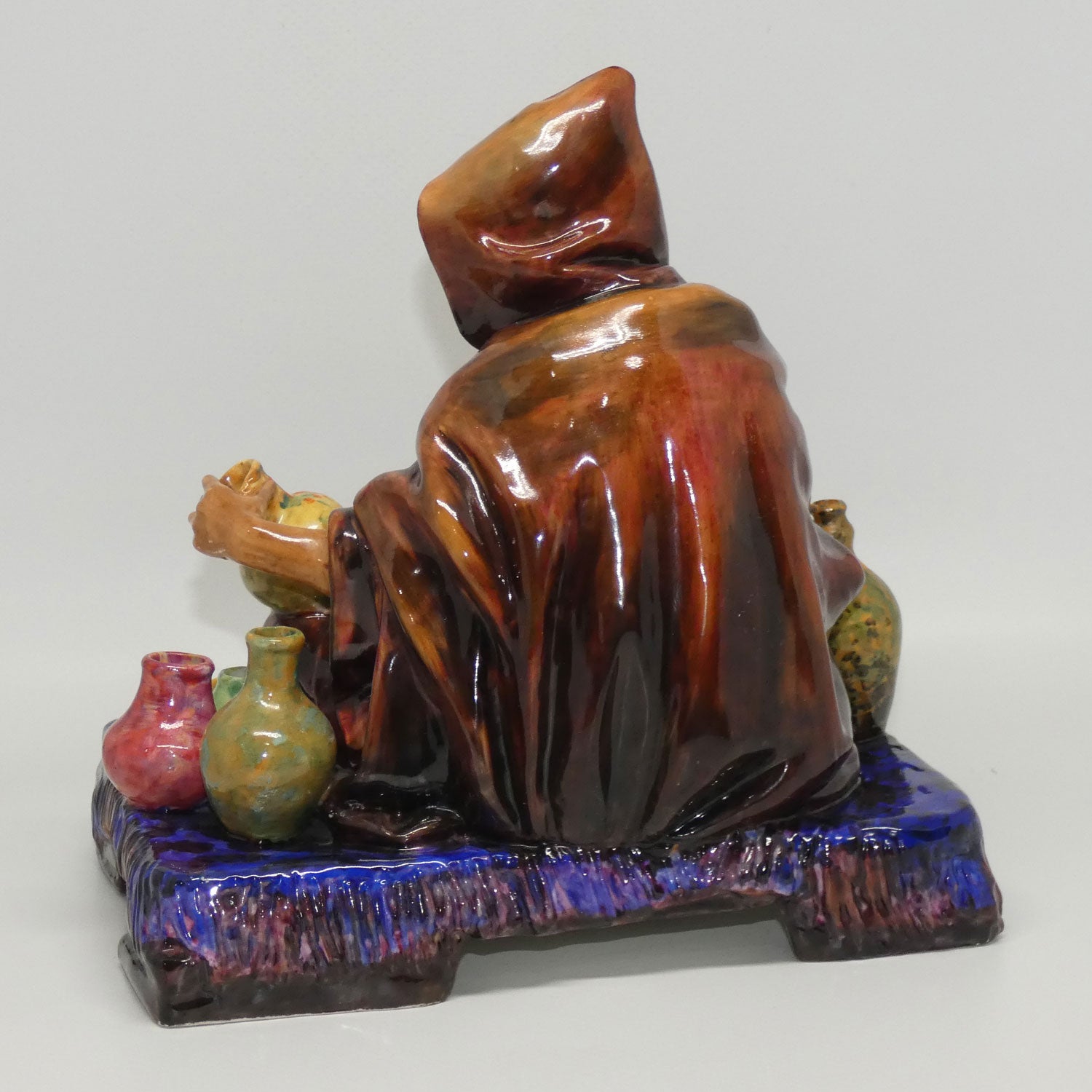 hn1493-royal-doulton-figure-the-potter-footed-base