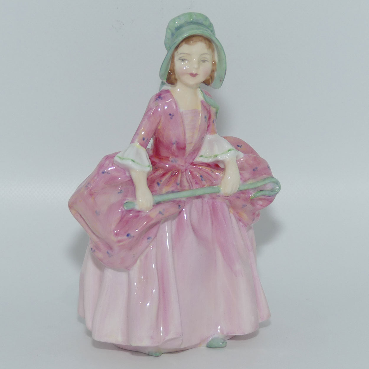 HN1811 Royal Doulton figurine Bo Peep | Leslie Harradine 