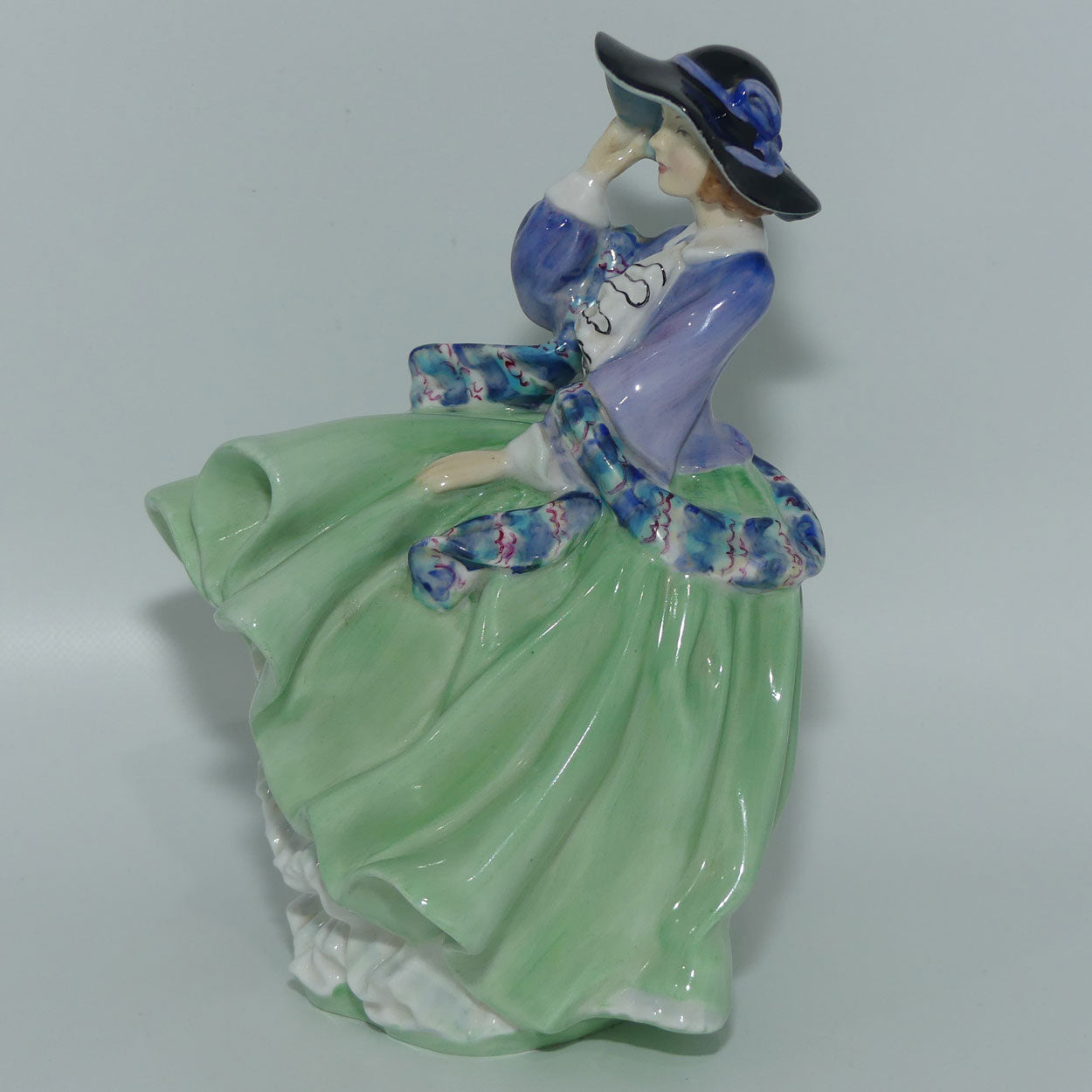 Royal Doulton figure Top O' The Hill HN1833 | Green colourway | Designer: Leslie Harradine