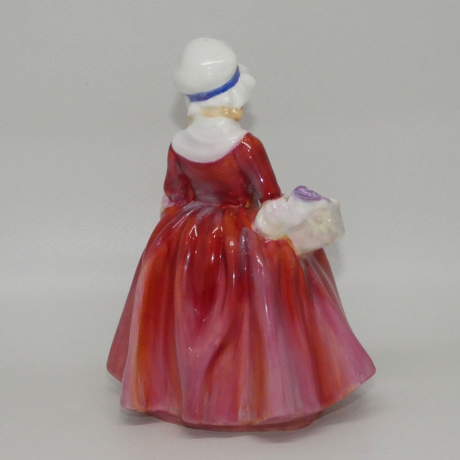 hn1955-royal-doulton-figure-lavinia