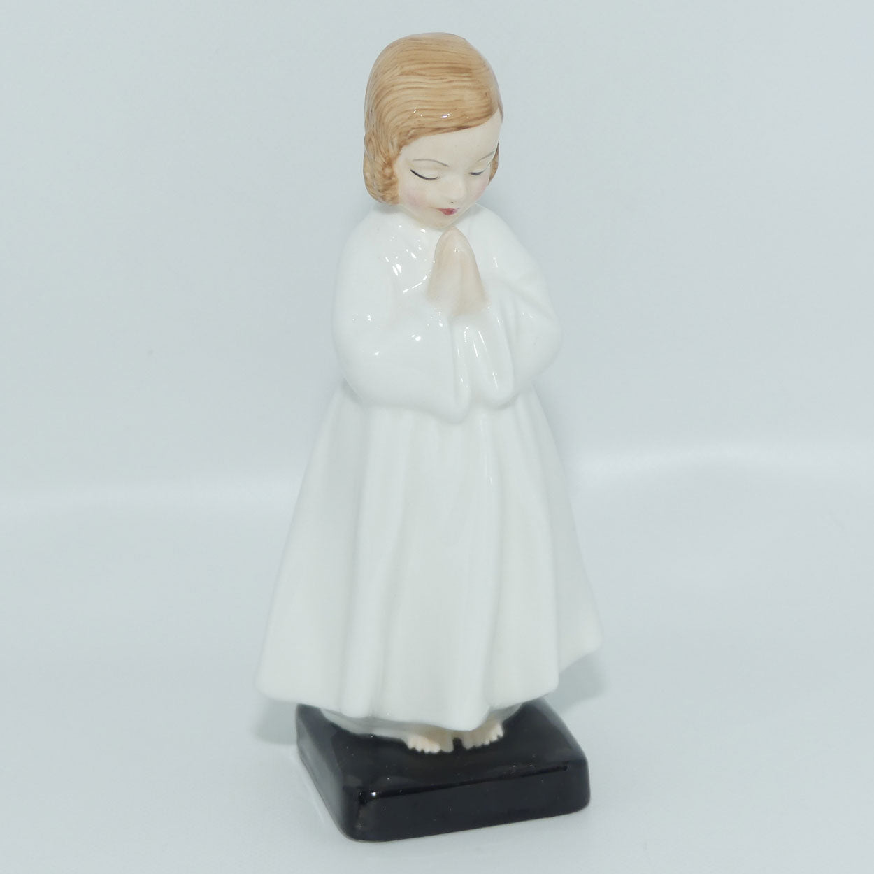 HN1978 Royal Doulton figure Bedtime | Darker Hair