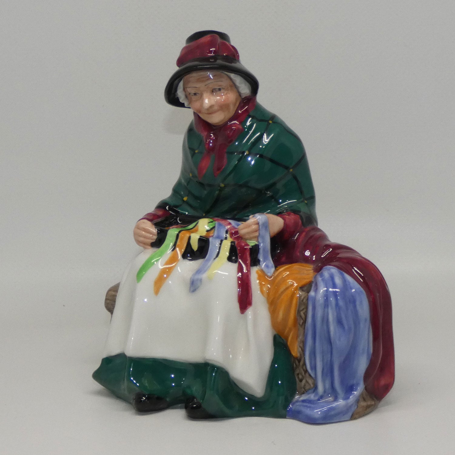 hn2017-royal-doulton-figure-silks-and-ribbons
