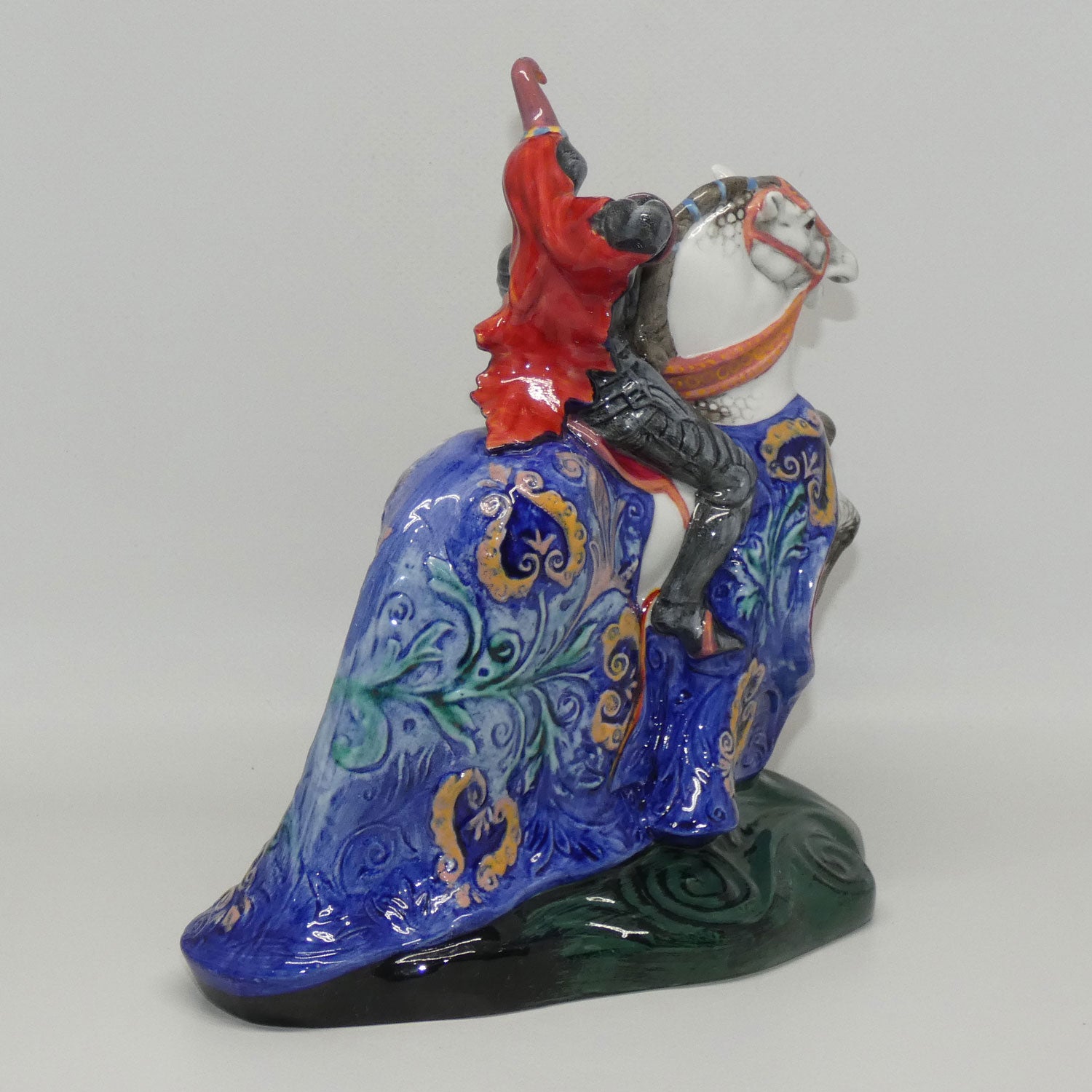 hn2041-royal-doulton-figure-the-broken-lance