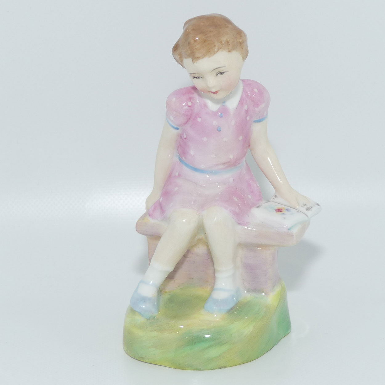 HN2047 Royal Doulton figurine Once Upon a Time