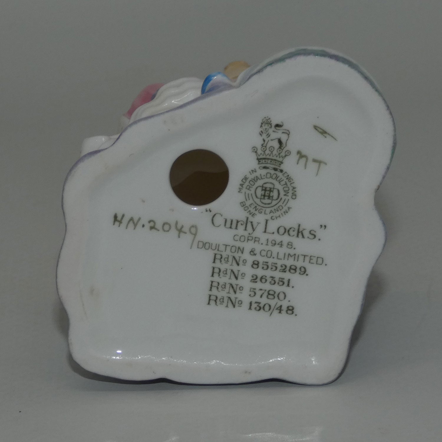 hn2049-royal-doulton-figure-curly-locks