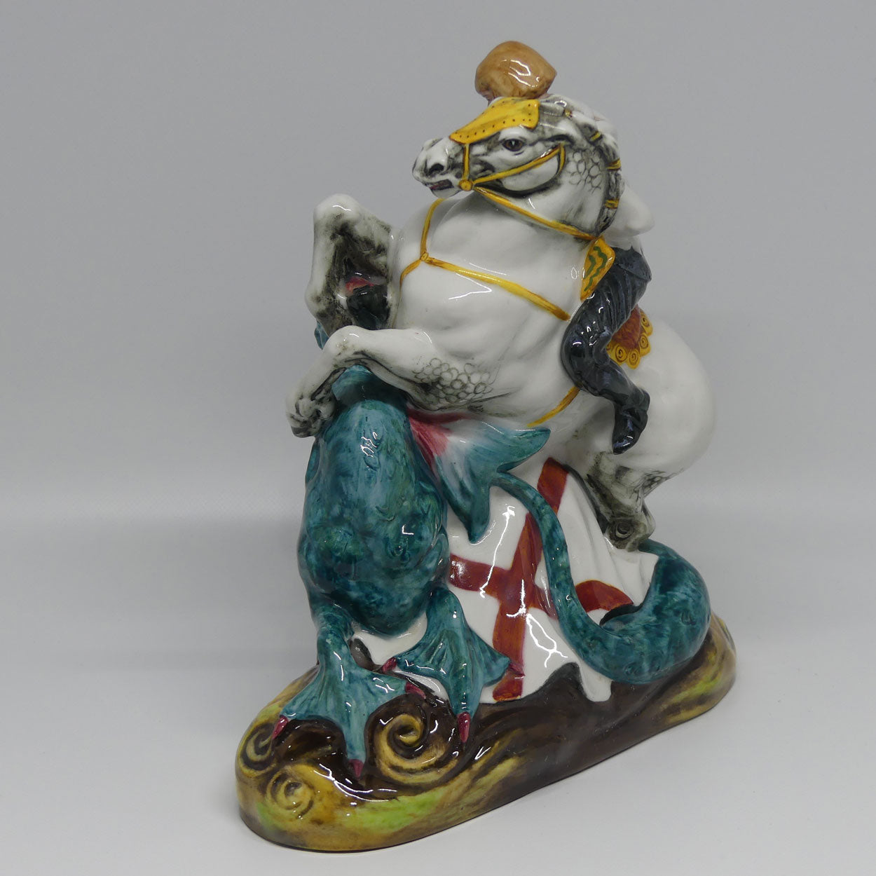 hn2051-royal-doulton-figure-st-george