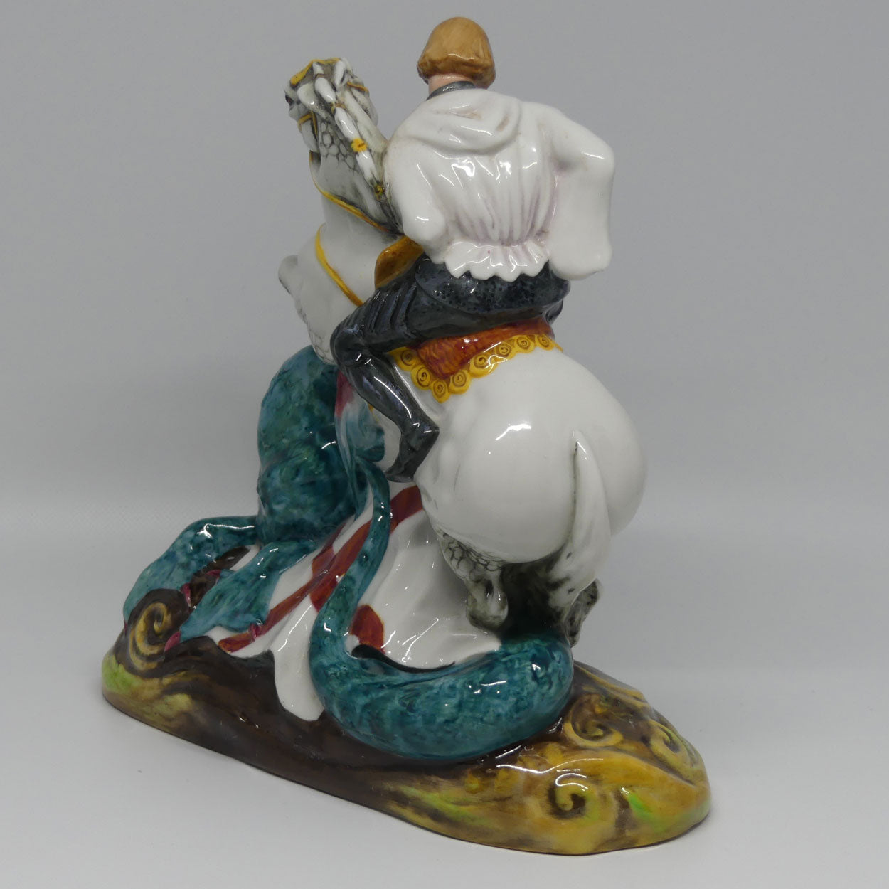 hn2051-royal-doulton-figure-st-george