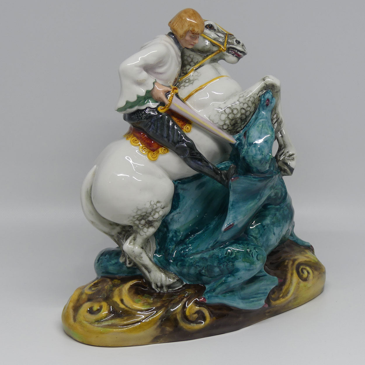 hn2051-royal-doulton-figure-st-george