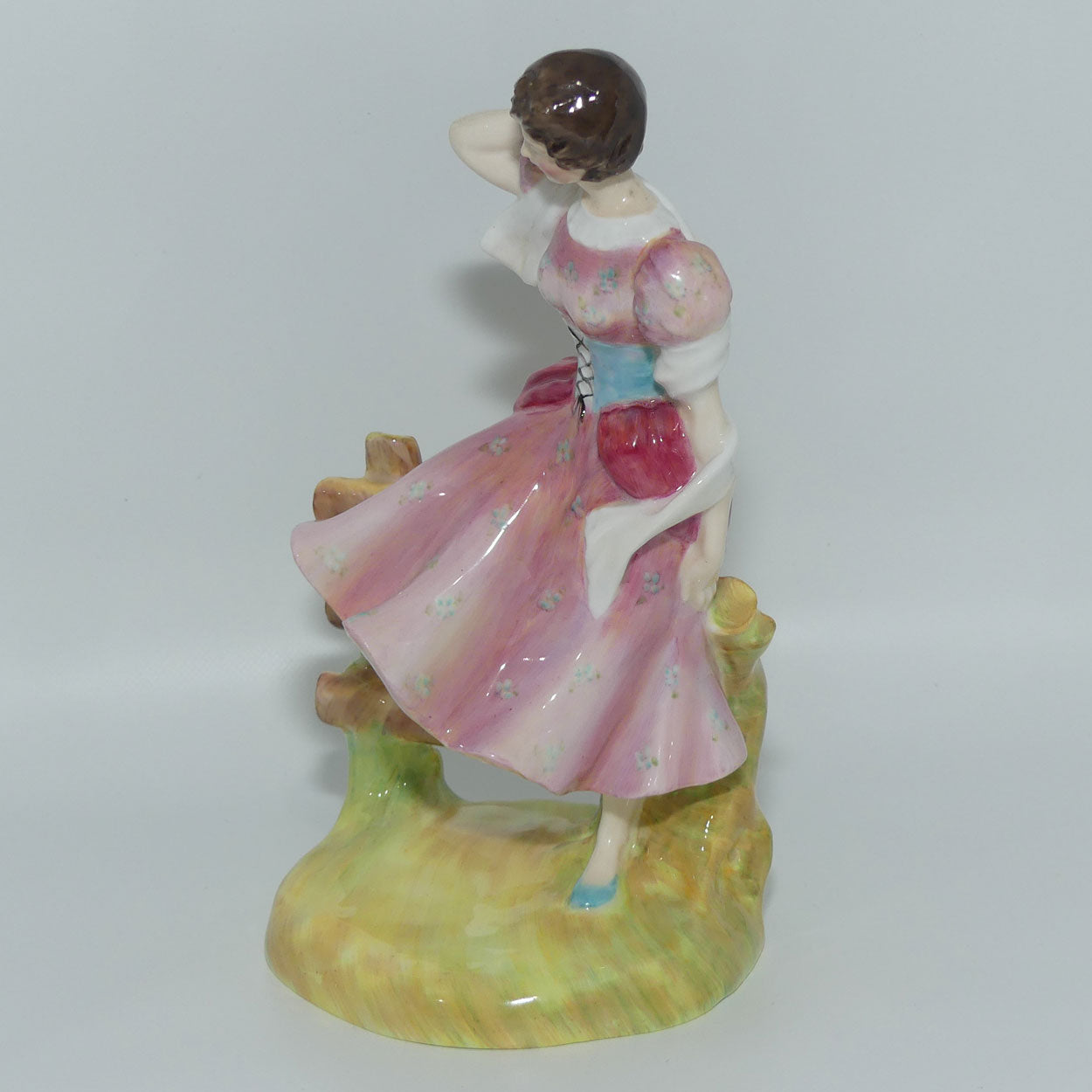 HN2086 Royal Doulton figurine Summer | The Seasons