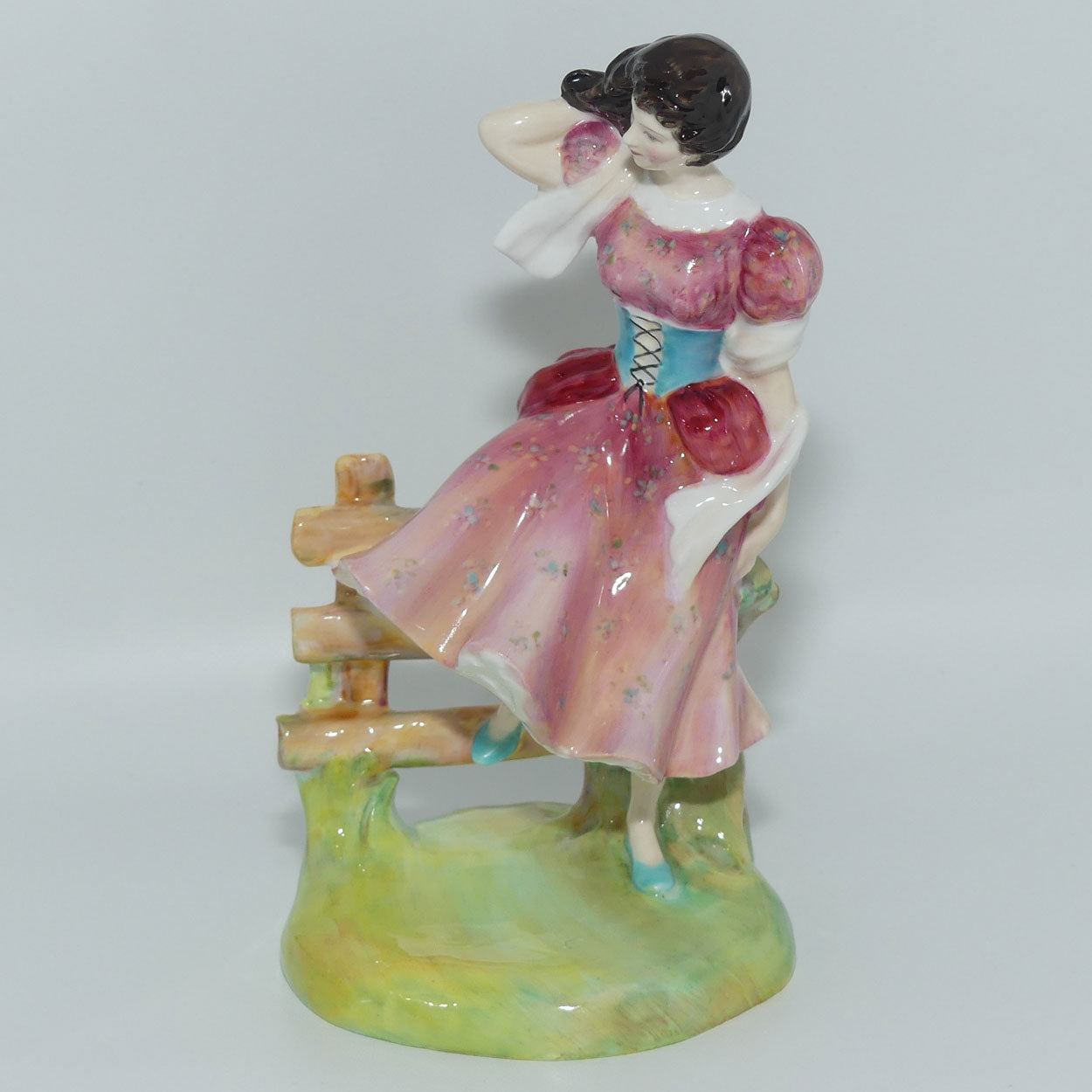 HN2086 Royal Doulton figurine Summer | The Seasons