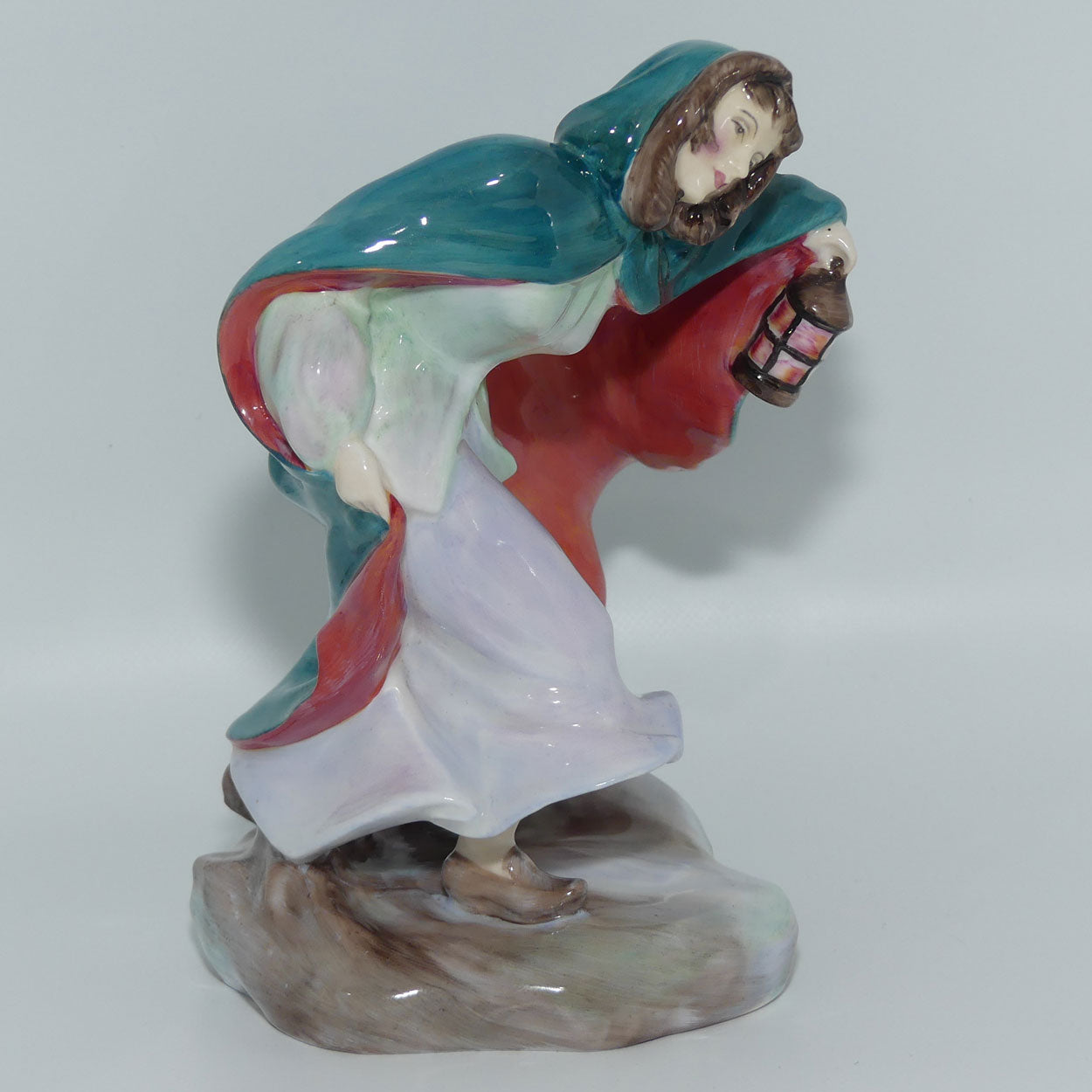 HN2088 Royal Doulton figurine Winter | The Seasons