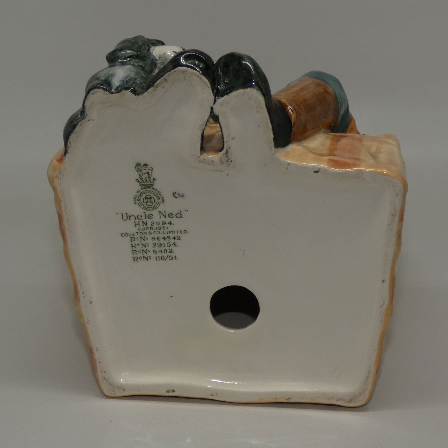 hn1974-hn2094-royal-doulton-figures-forty-winks-uncle-ned-pair