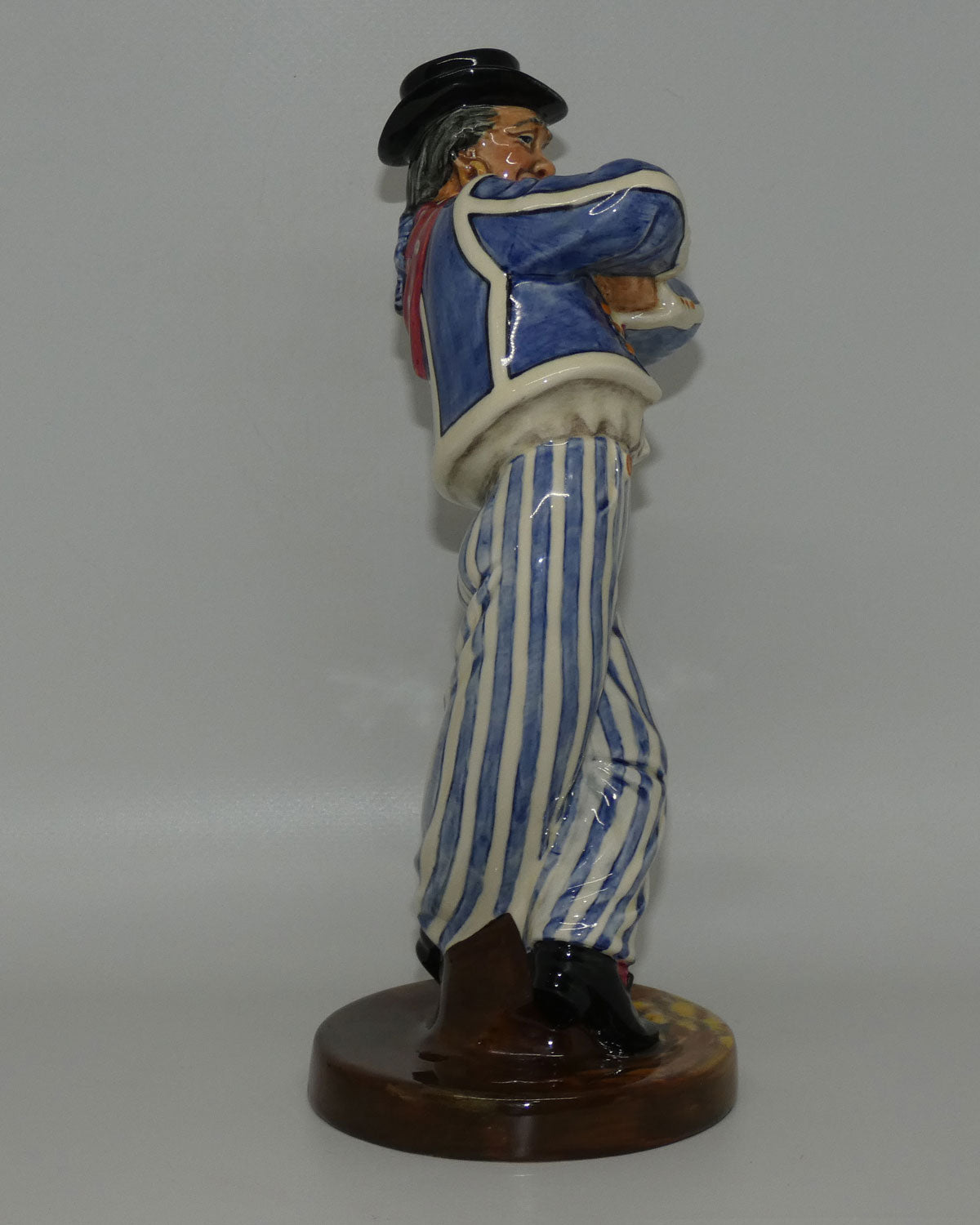 hn2161-royal-doulton-figure-the-hornpipe