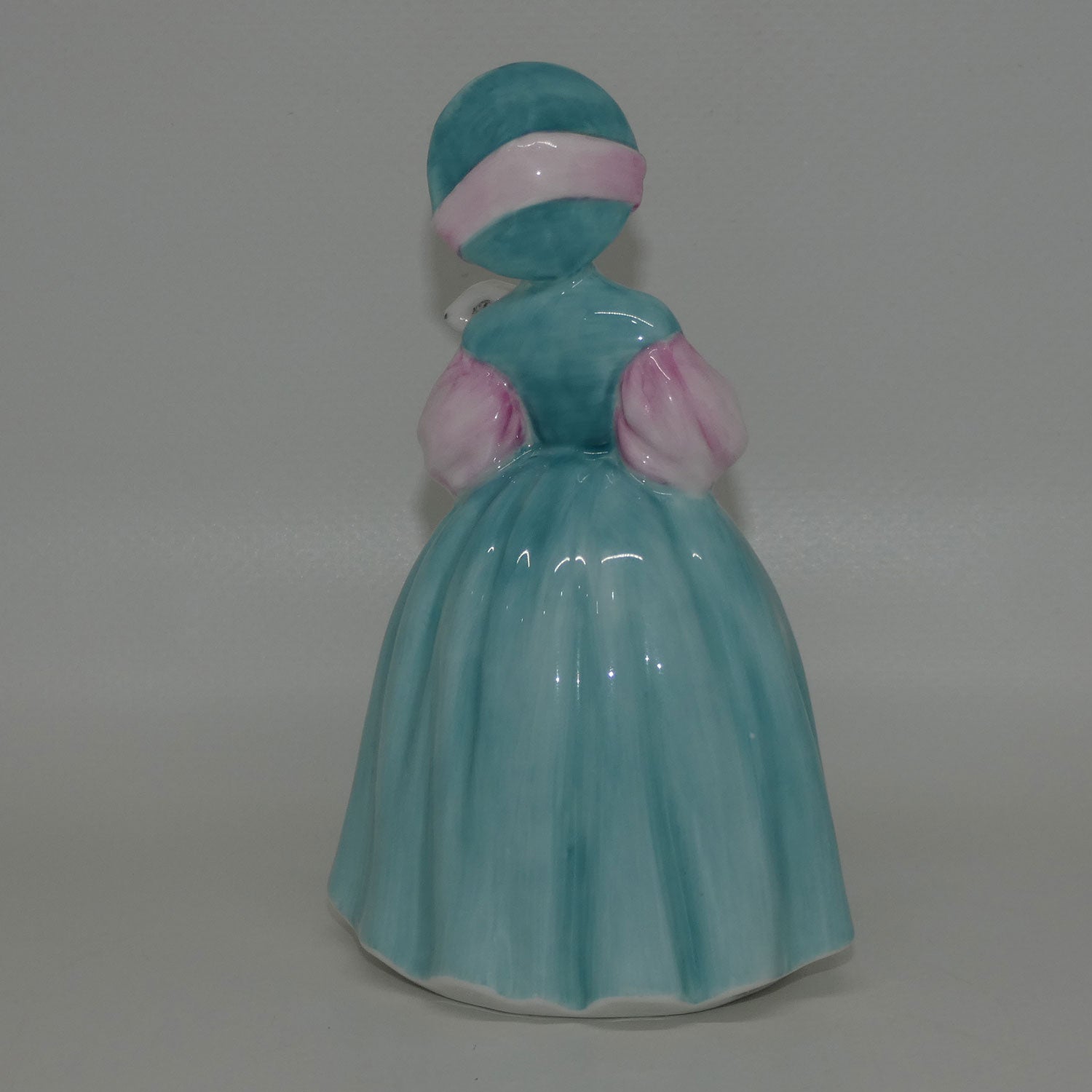 hn2214-royal-doulton-figure-bunny