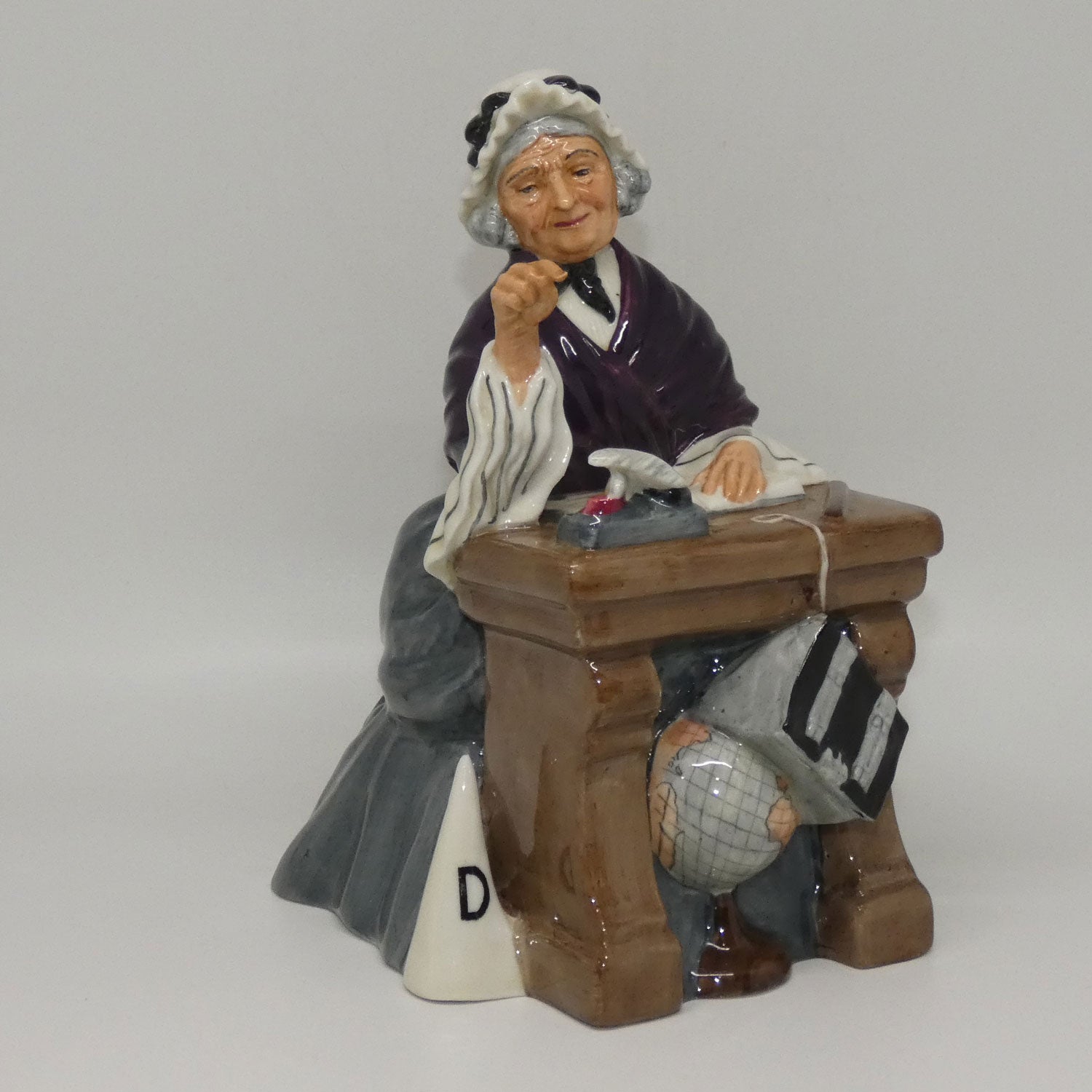 hn2223-royal-doulton-figure-school-marm