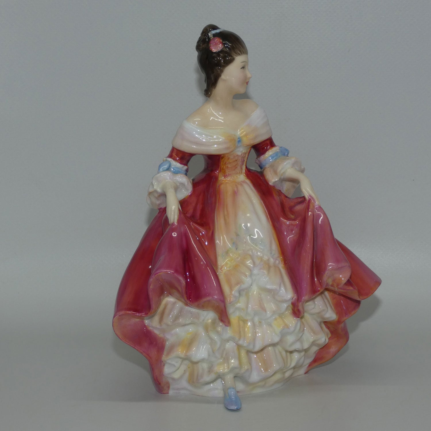 HN2229 Royal Doulton figure Southern Belle (Red) | Ladies Figurines