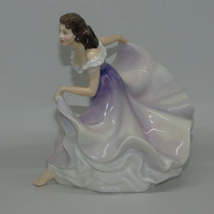 hn2230-royal-doulton-figure-a-gypsy-dance