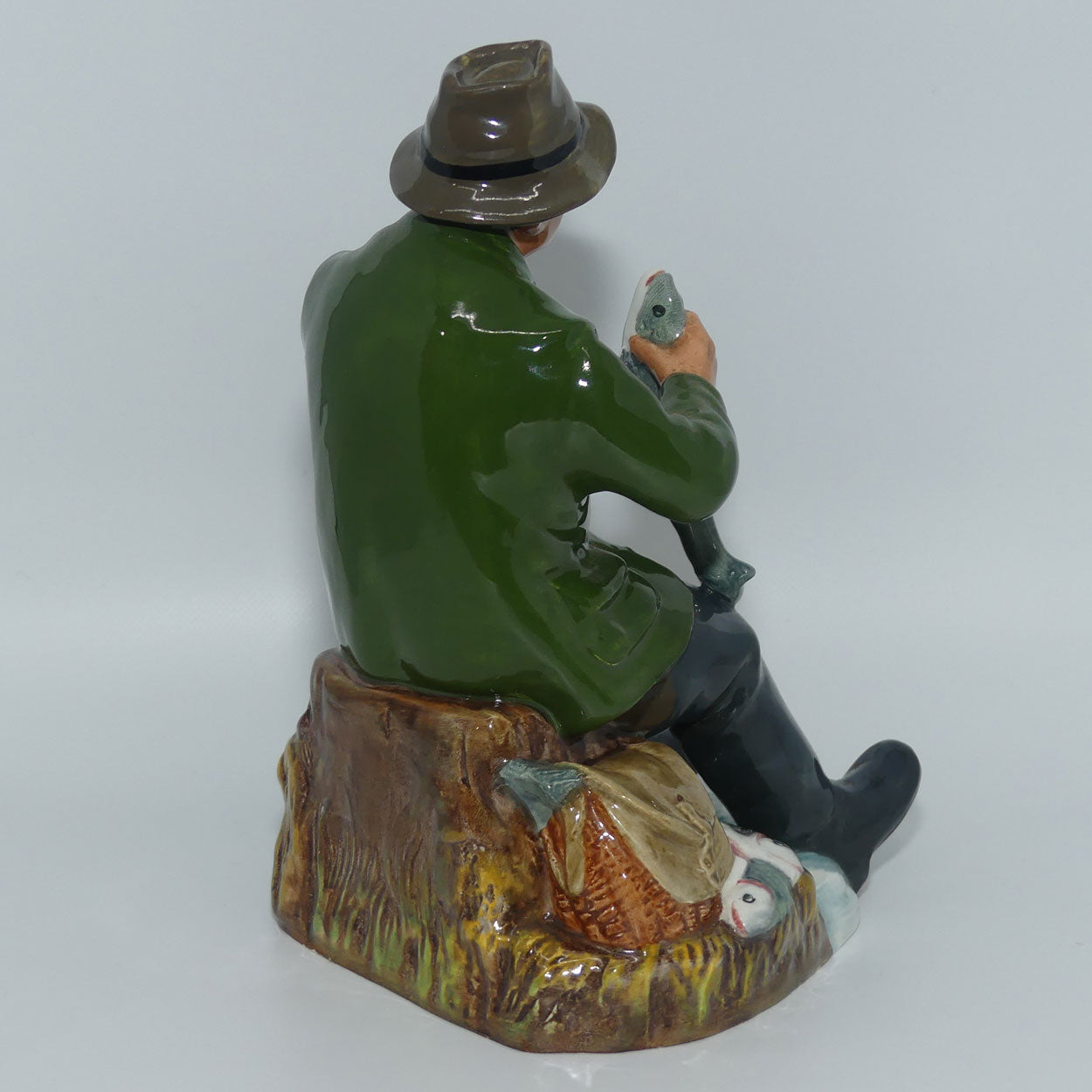 HN2258 Royal Doulton figure A Good Catch | early stamp | Character Figurines