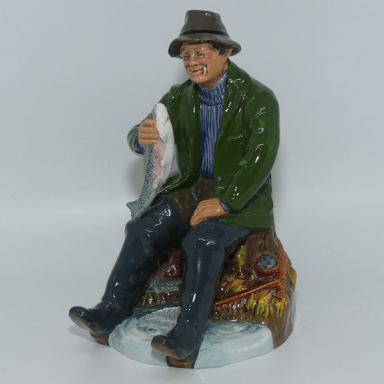 HN2258 Royal Doulton figure A Good Catch | early stamp | Character Figurines