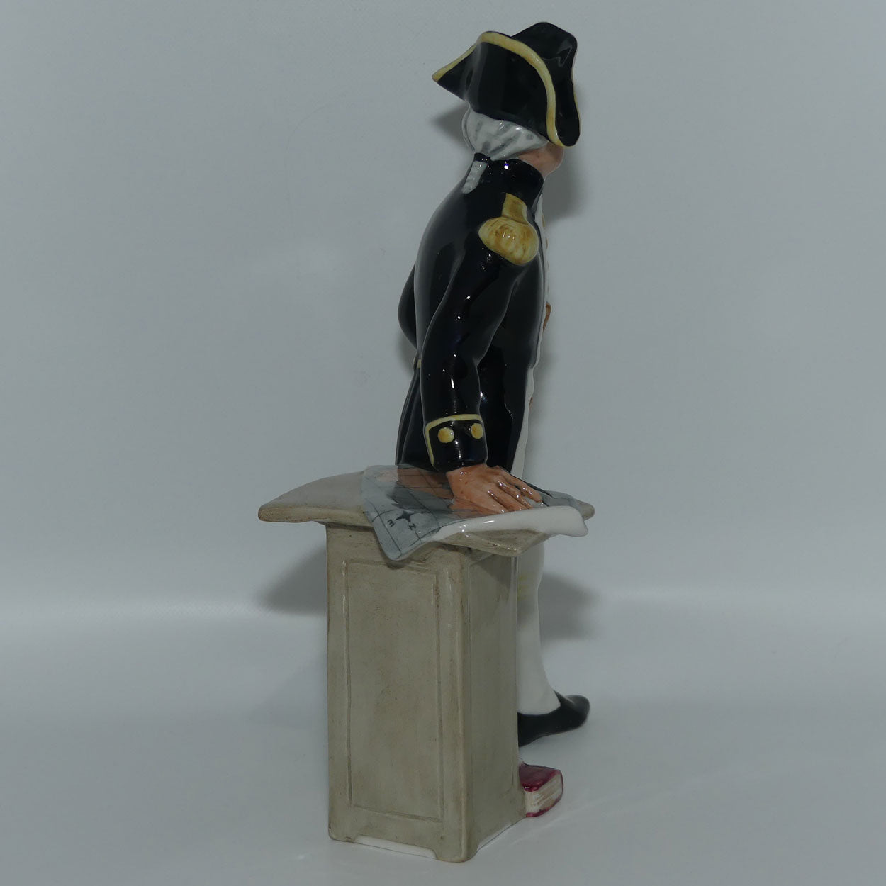 HN2260 Royal Doulton figure The Captain | Character Figures