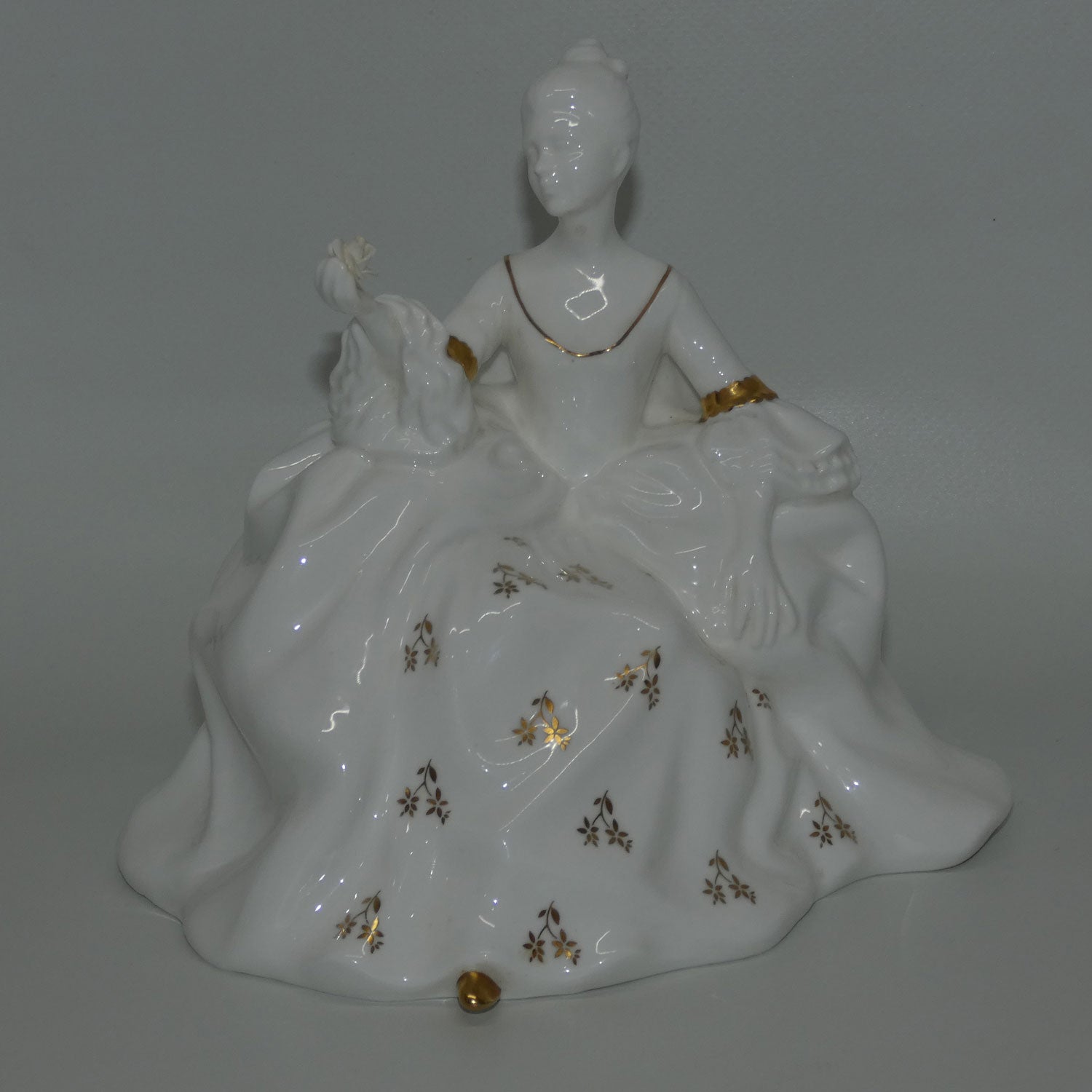 hn2326-royal-doulton-figure-antoinette