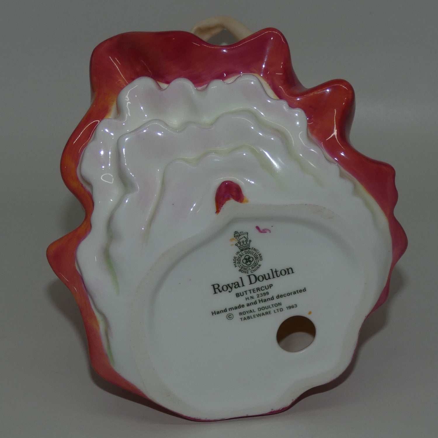 hn2399-royal-doulton-figure-buttercup-red