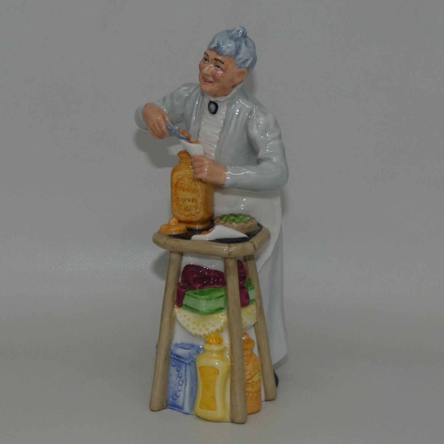 hn2408-royal-doulton-figure-a-pennys-worth