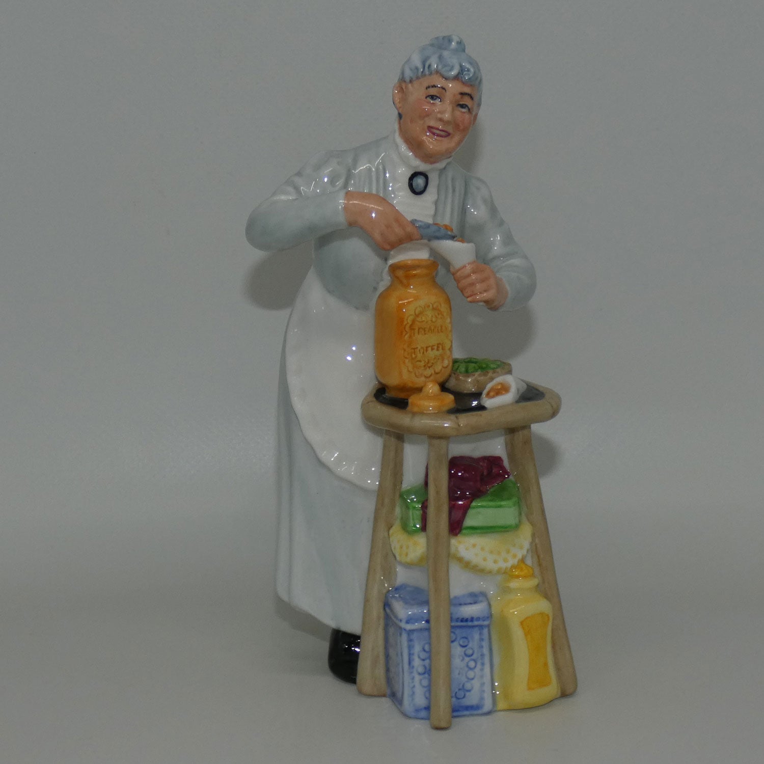 hn2408-royal-doulton-figure-a-pennys-worth