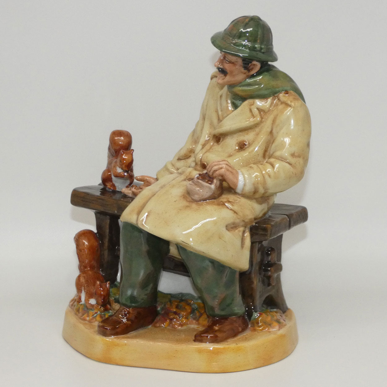 hn2485-royal-doulton-figure-lunchtime