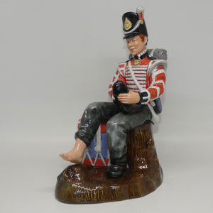 hn2679-royal-doulton-figure-drummer-boy