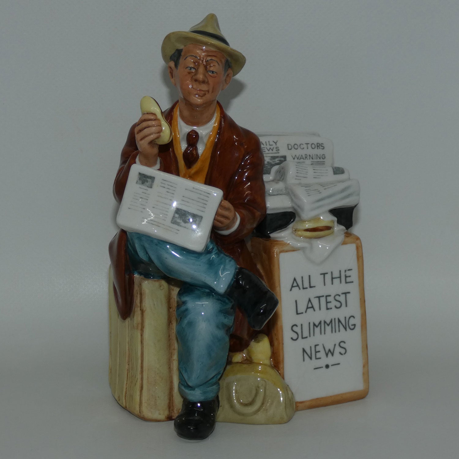 hn2683-royal-doulton-figure-stop-press