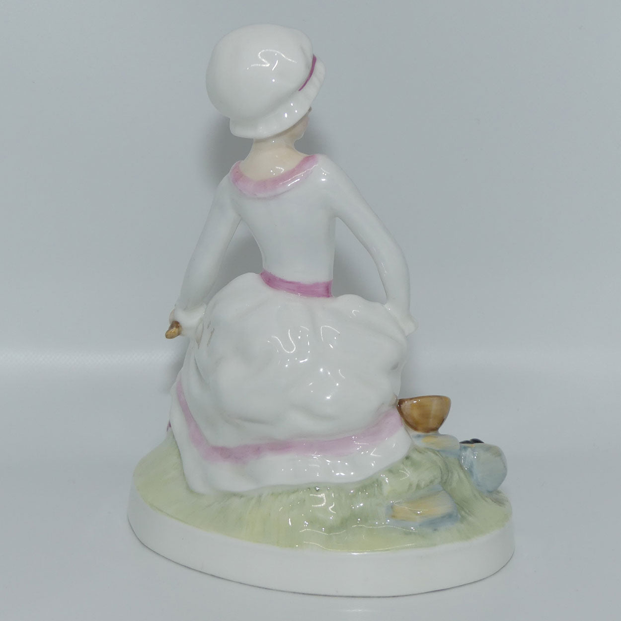 HN2727 Royal Doulton figure Little Miss Muffet | Nursery Rhymes