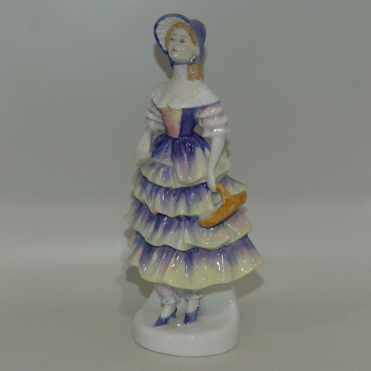 hn2743-royal-doulton-figure-meg-2